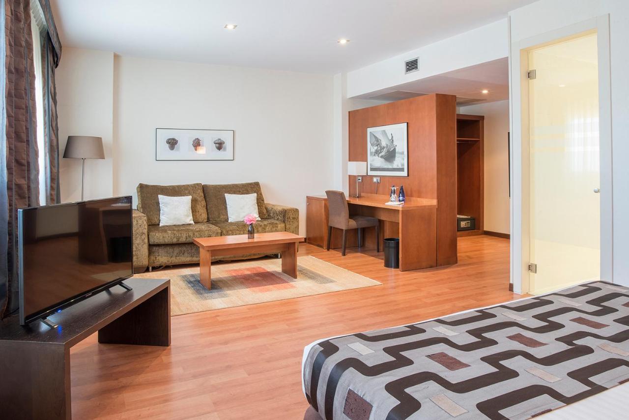 Hotel Xon'S Valencia الذايا المظهر الخارجي الصورة