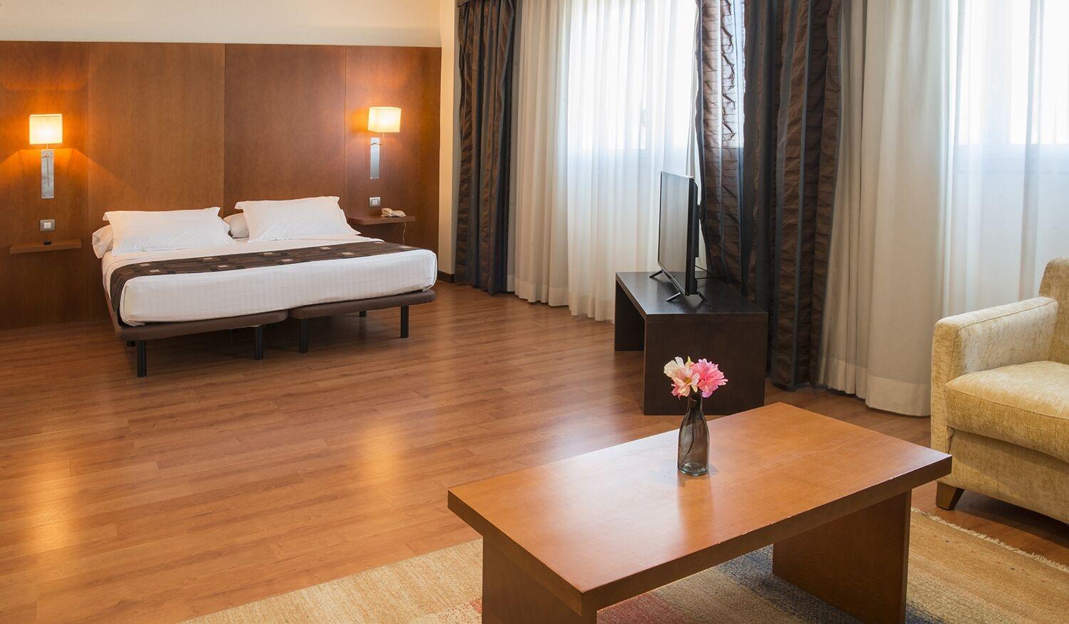 Hotel Xon'S Valencia الذايا المظهر الخارجي الصورة
